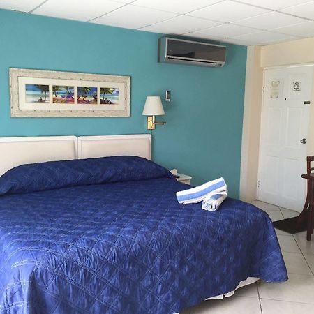 Southern Surf Beach Apartments Rockley Zewnętrze zdjęcie
