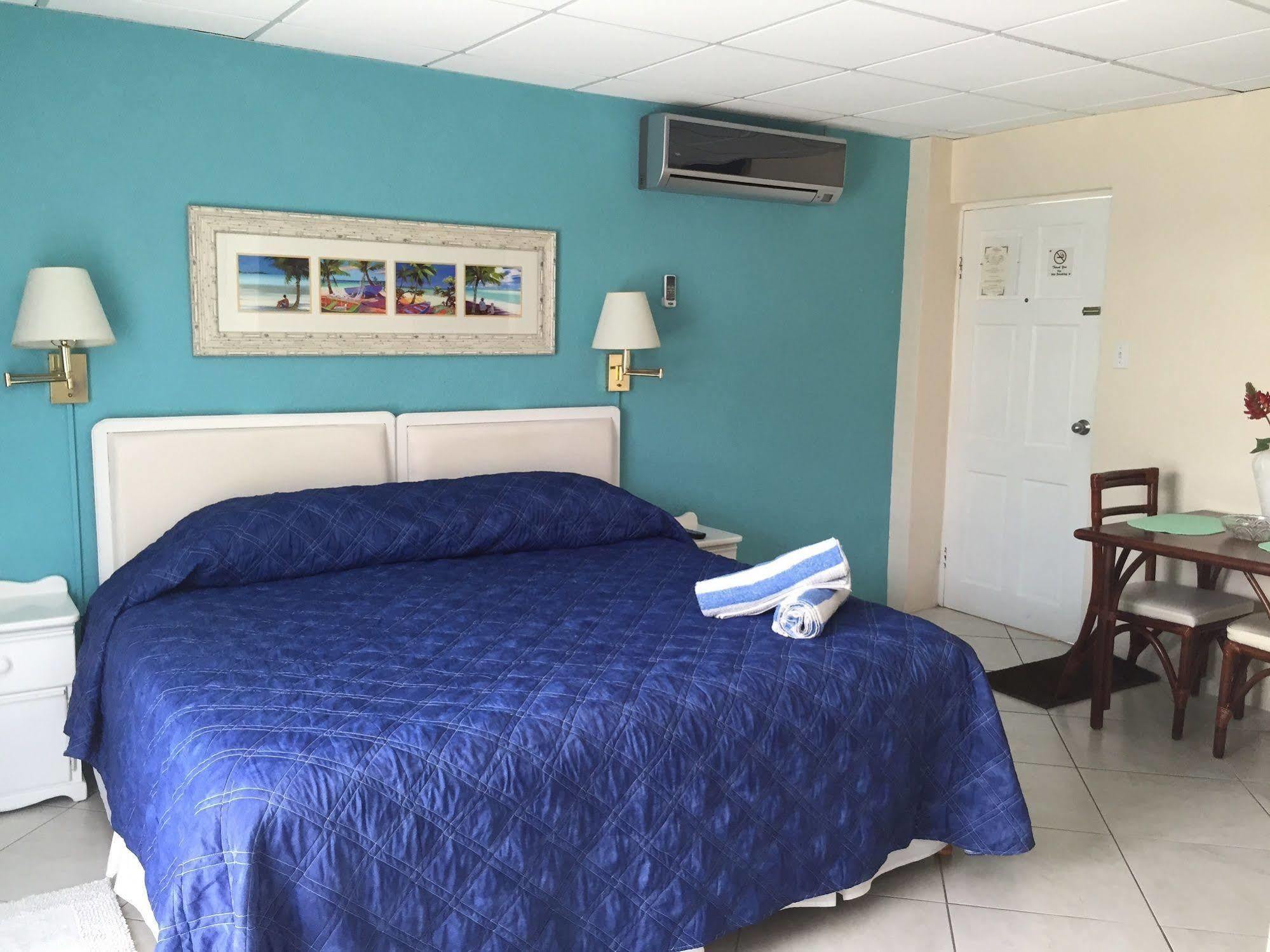 Southern Surf Beach Apartments Rockley Zewnętrze zdjęcie